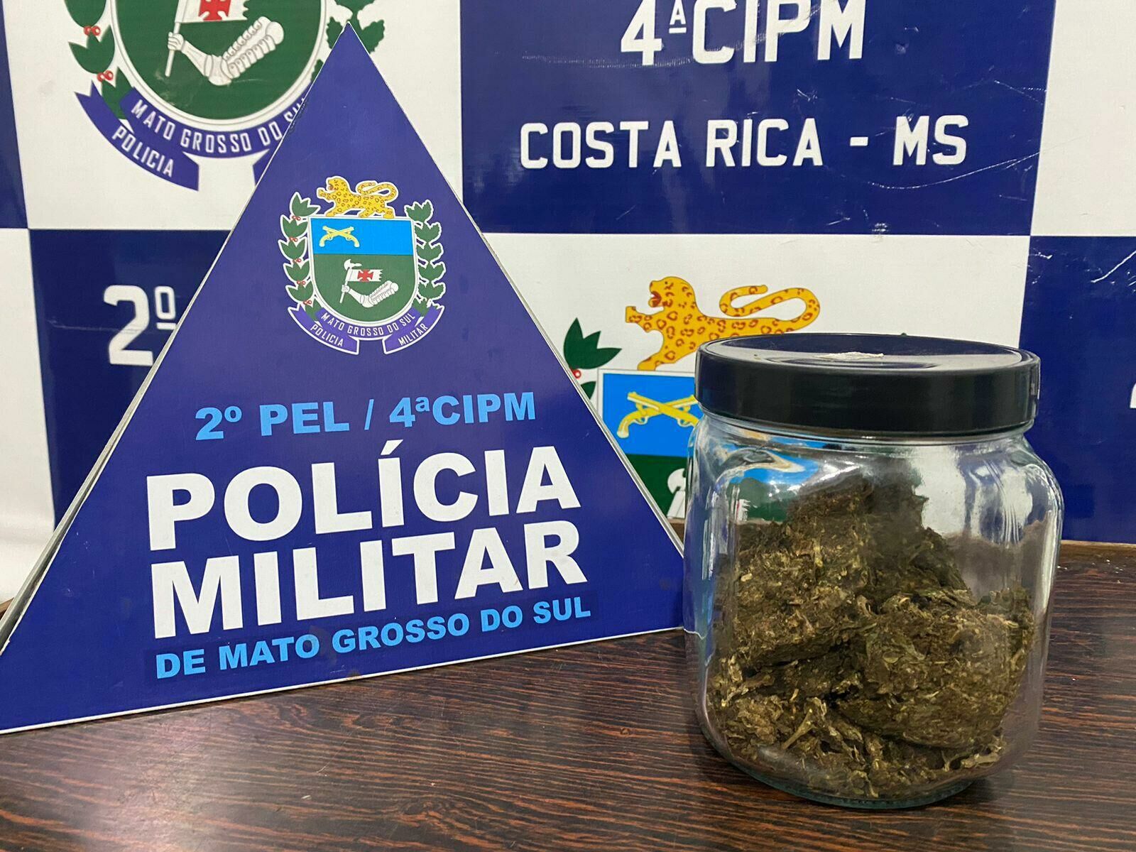 Imagem de compartilhamento para o artigo Briga entre familiares revela uso de drogas e termina em prisão em Costa Rica da MS Todo dia